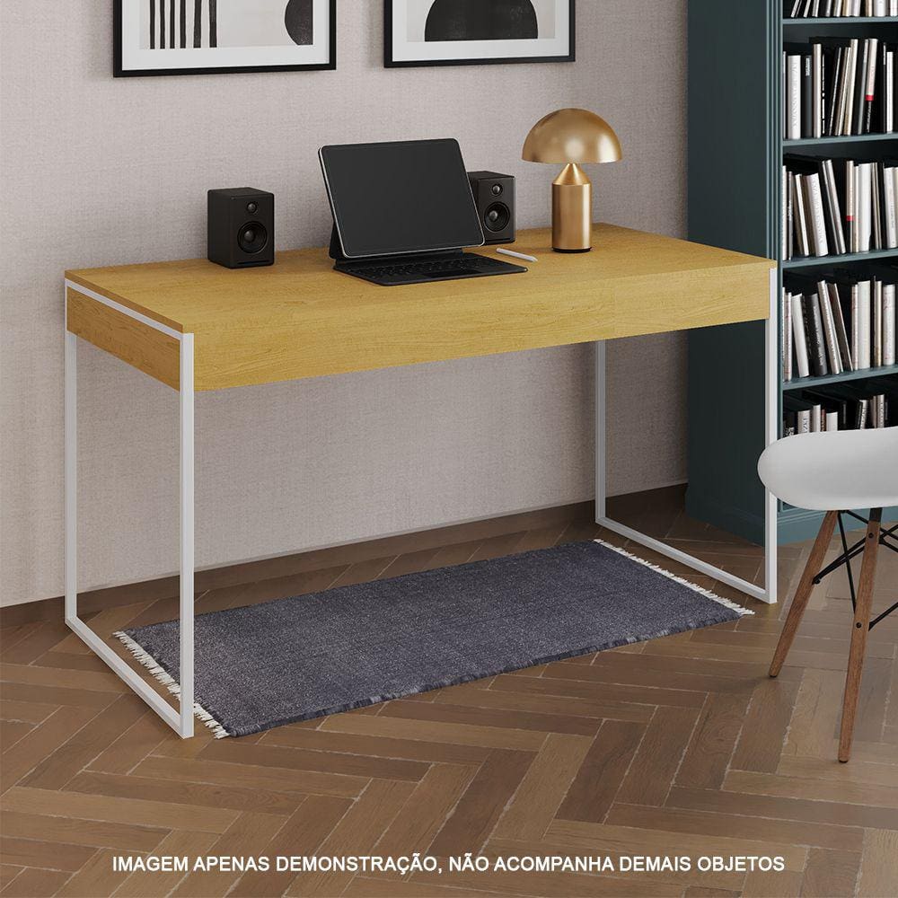 Escrivaninha Industrial Madeira Padrão Office Canela Malta 137x53cm com Base em Ferro Branco