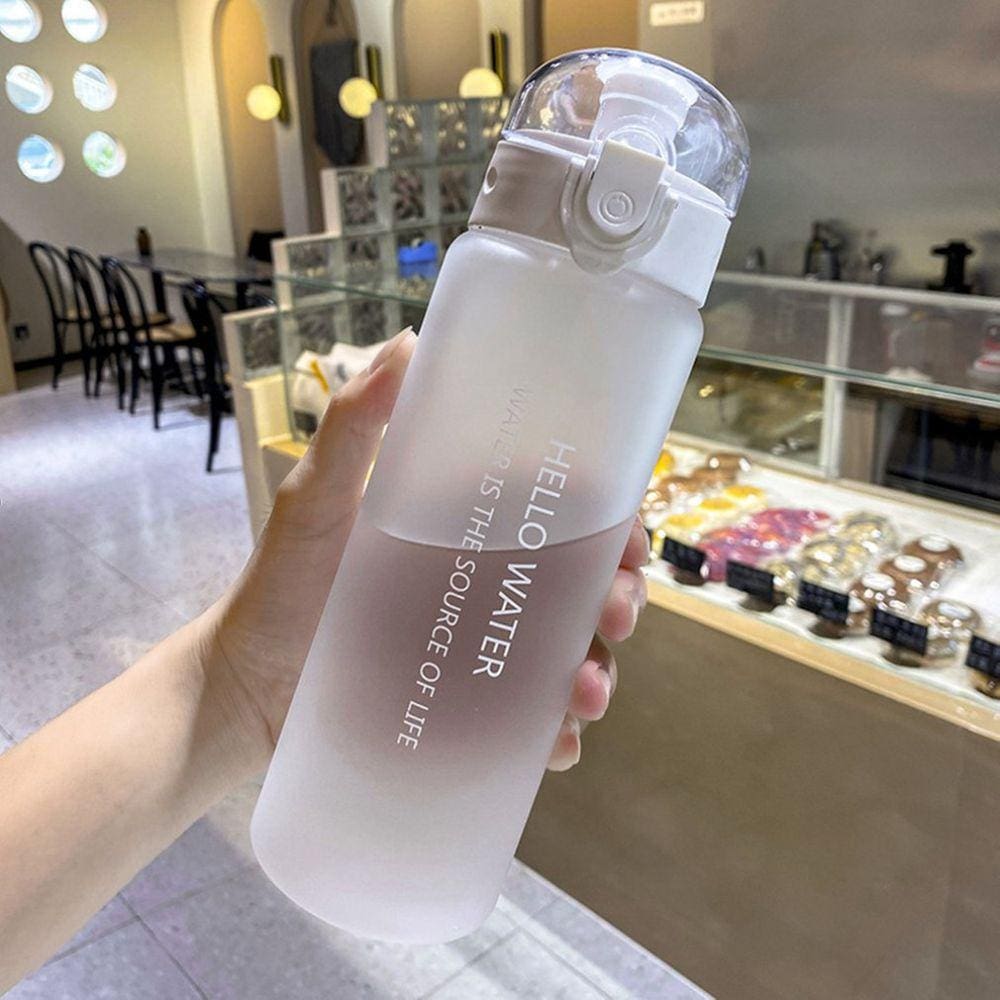 Garrafa de água transparente 780ml para esportes ao ar livre