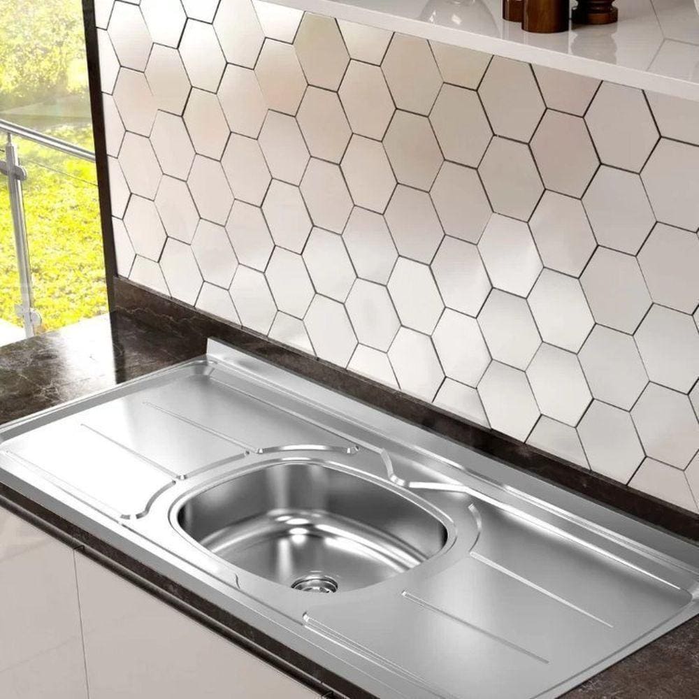 Pia de Cozinha de 150cmx53cm Concretada e Escorredor Plus 30 com Válvula Inox 3.1/2 Pino Inox