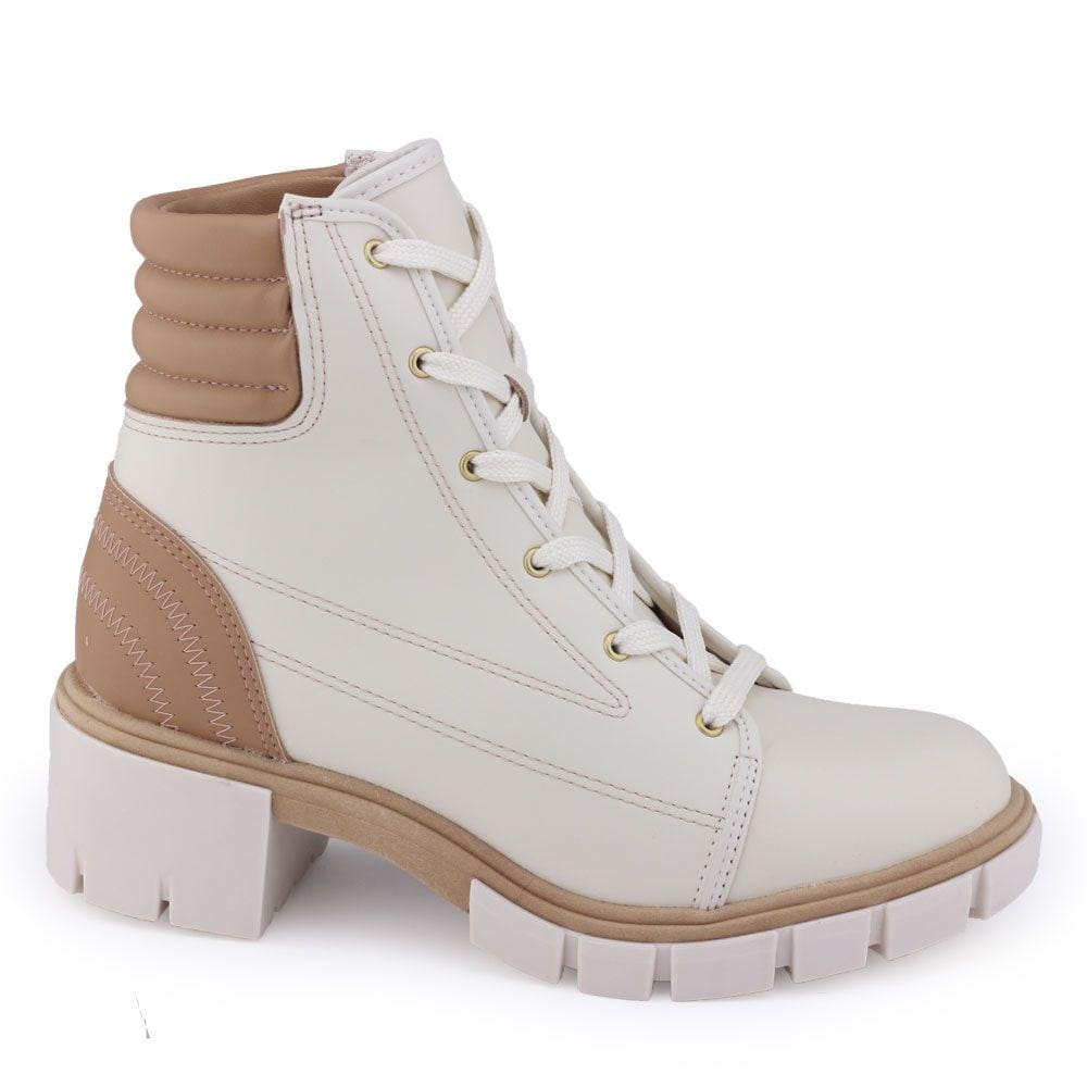 Bota Coturno Moleca 5338.107 Off White tratorada cadarço