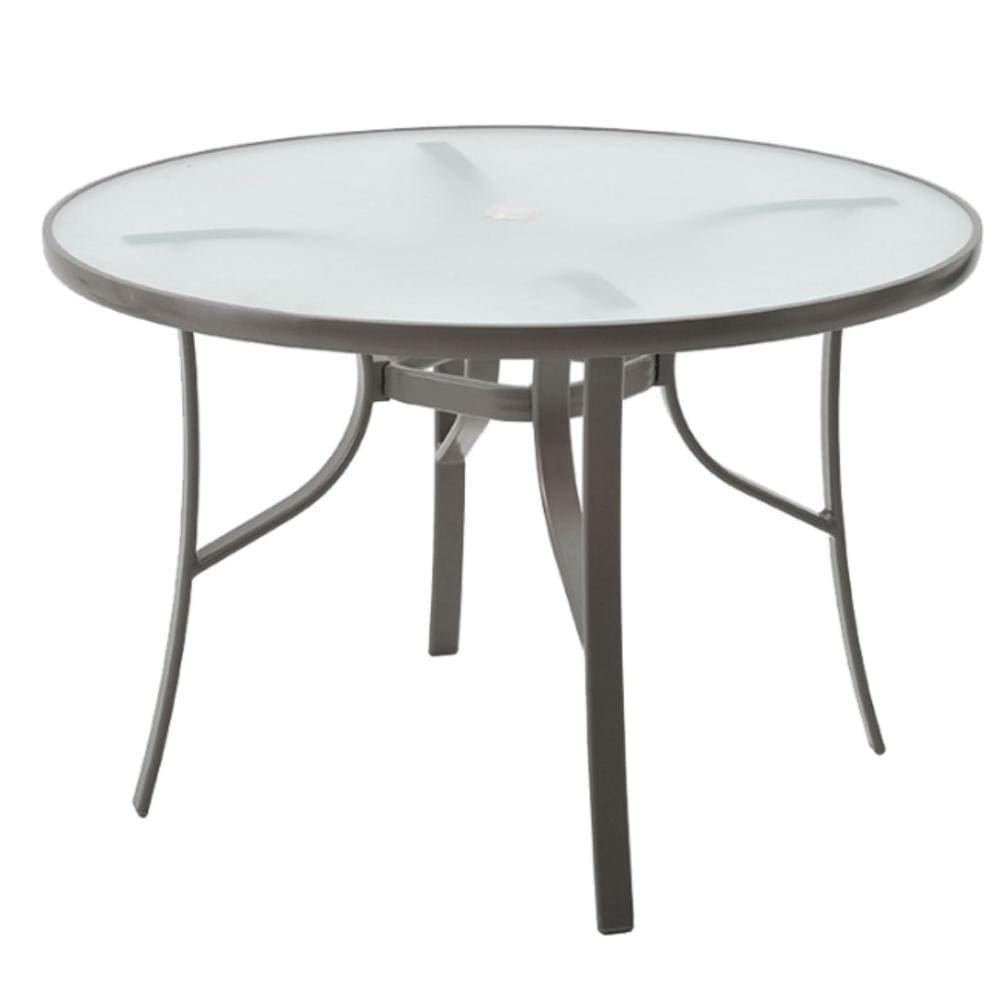 Mesa Para Área Externa Redonda Macaé Rivattis Aluminio Amêndoa 107 Cm Tampo Vidro Temperado E Jateado