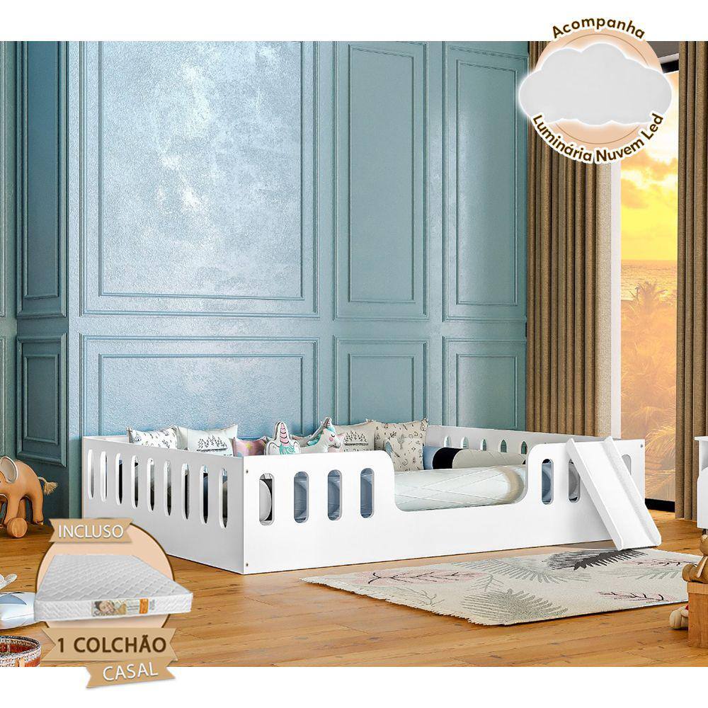 Cama Intanfil Helo com Colchão Casal Montessoriana Branca com Escorregador Divaloto + Luminária
