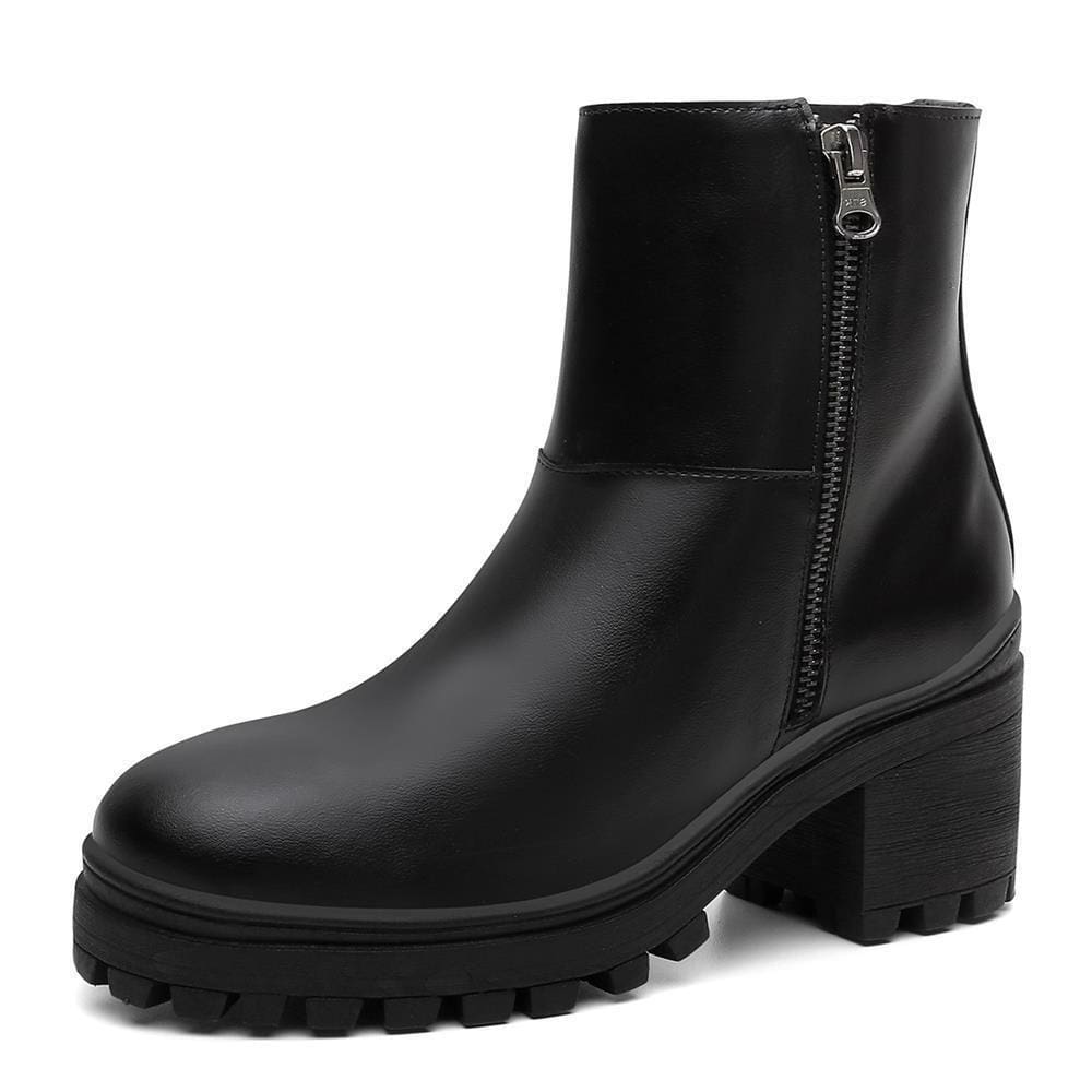 Bota Feminina Cano Baixo Tratorada Bico Redondo Casual