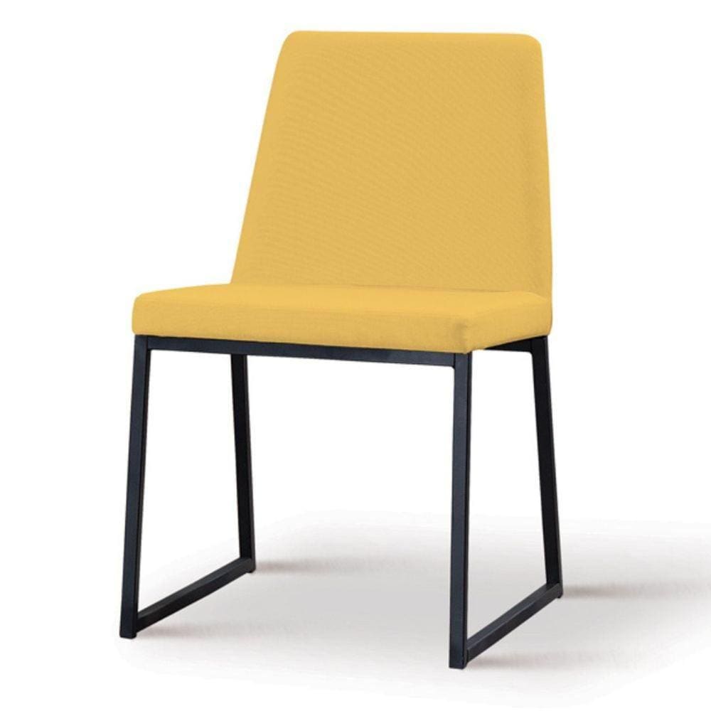 Cadeira Yanka Daf Móveis Multilaminada Revestida com Espuma D28 Linho Amarelo Base Aço Carbono Preto