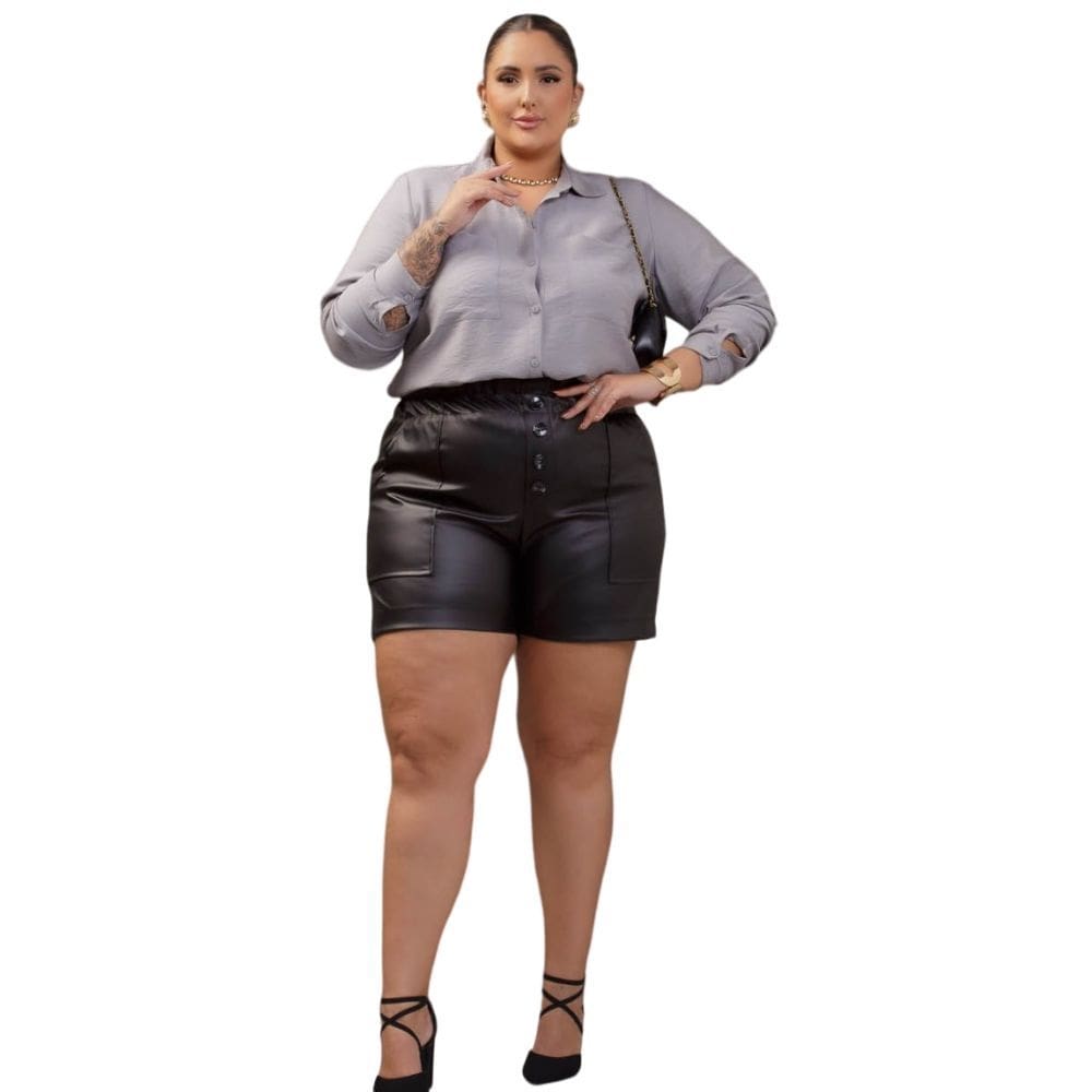 Short Plus Size Couro Eco Clochard Preto