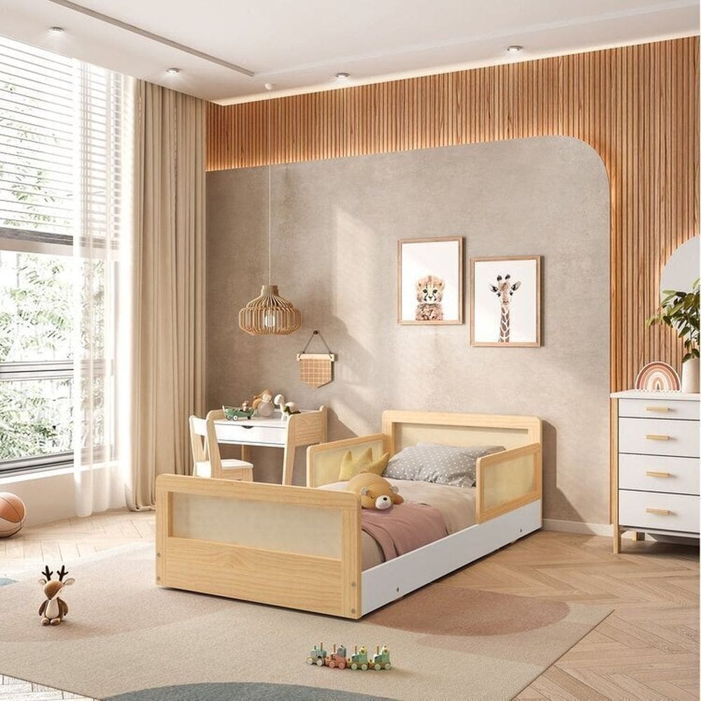 Cama Infantil Solteiro Montessoriano Lift em Madeira Maciça com Rattan 2 Grades Casatema Branco/Natural