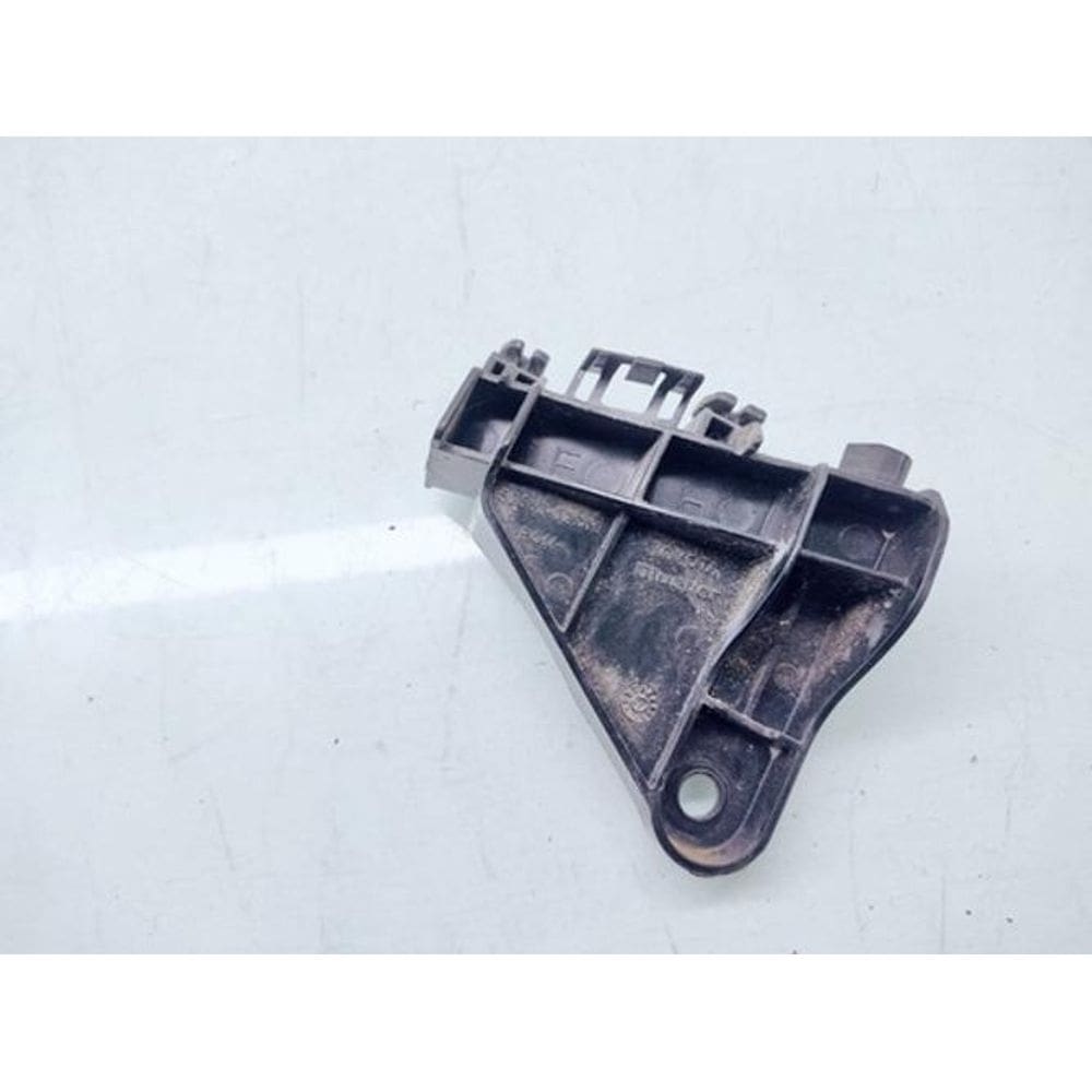 Guia Suporte Parachoque Traseiro Esqurd Toyota Corolla 2018