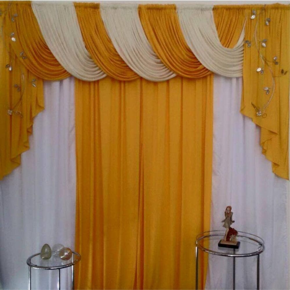 Cortina flórida varão em malha 3,00x2,60m sala amarela