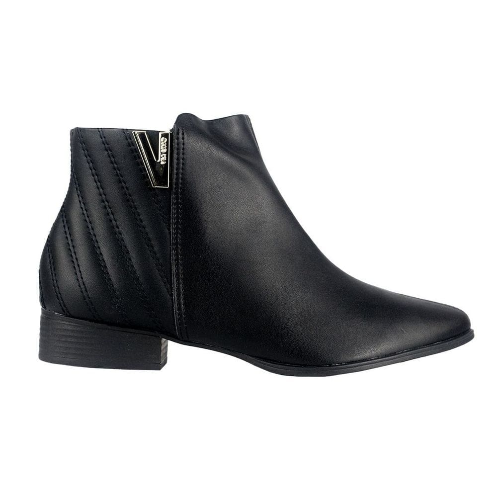 Bota Via Uno Cano Curto Salto Baixo Bico Fino