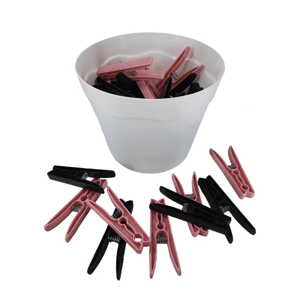 Cesto branco pregadores de roupas plástico preto com rosa