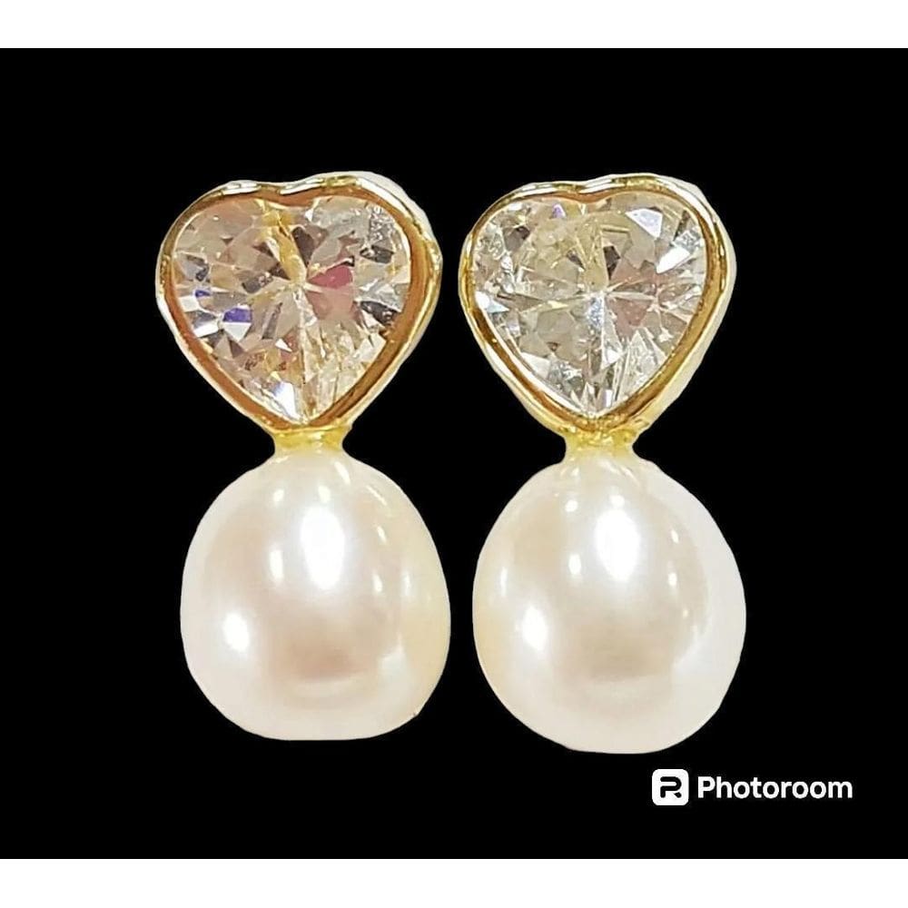 Brinco Coração Zircônia Branca Pérola Gota Banhado Ouro 18K