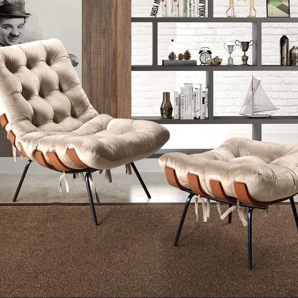 Poltrona Costela com Puff Base Fixa para Sala, Quarto Bege Claro