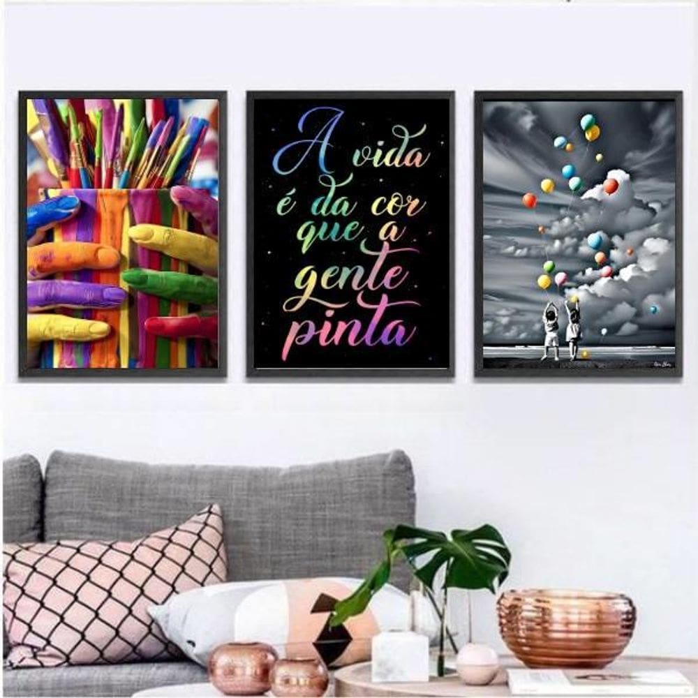 Kit 3 Quadros A Vida É Da Cor Que A Gente Pinta 45X34Cm