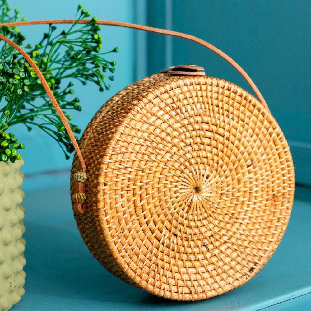 Bolsa Redonda De Palha Rattan Alça De Couro Importada Bali