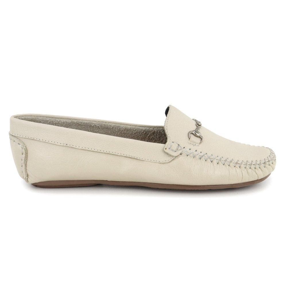 Mocassim Dockside Feminino Couro Cabedal Metal Bico Redondo
