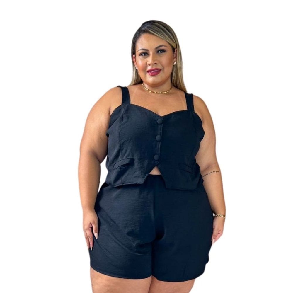 Macaquinho Plus Size XGG c Botão e Bolsos Veste 54 até 56 0536