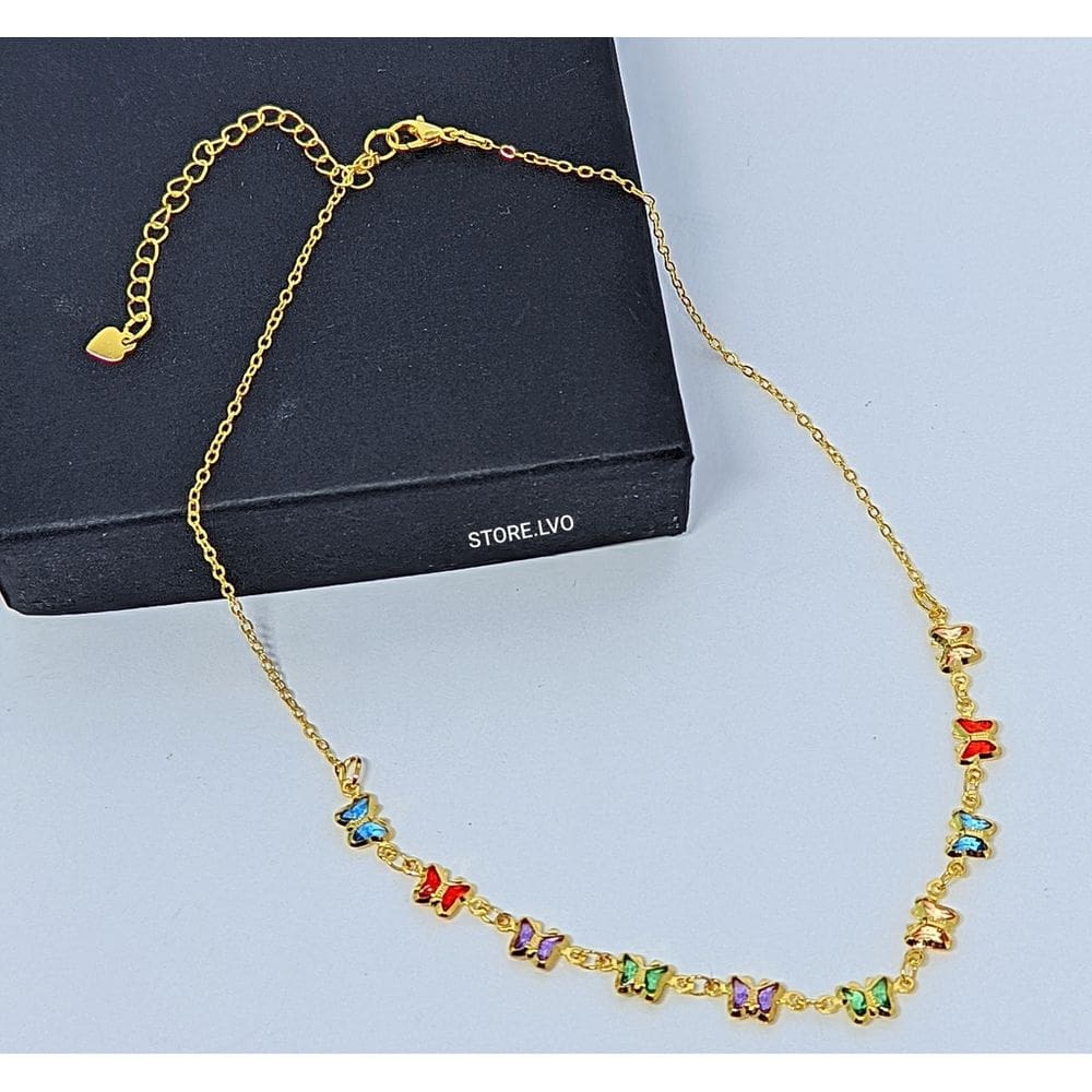 Colar Choker Feminino com Pedras Cristais Borboletas Zircônias Coloridas Folheado Ouro Dourado Prata Luxo Tendência