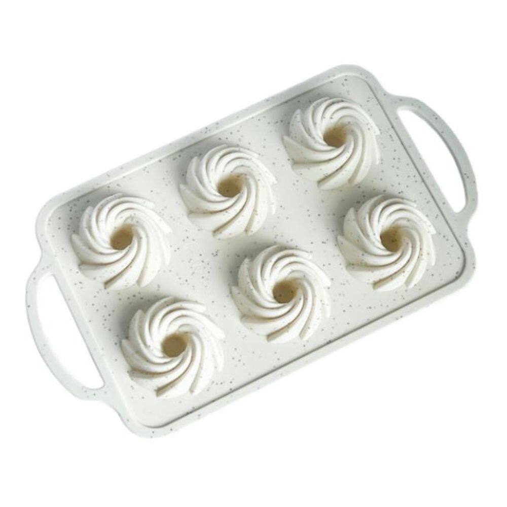 Forma para Cupcake Mimo SN23299 Silicone Branco com Alça