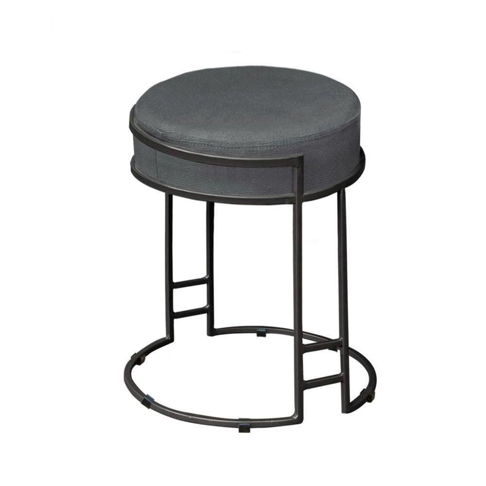 Puff Decorativo Sarah Sala E Recepção Metal Preto Em Veludo