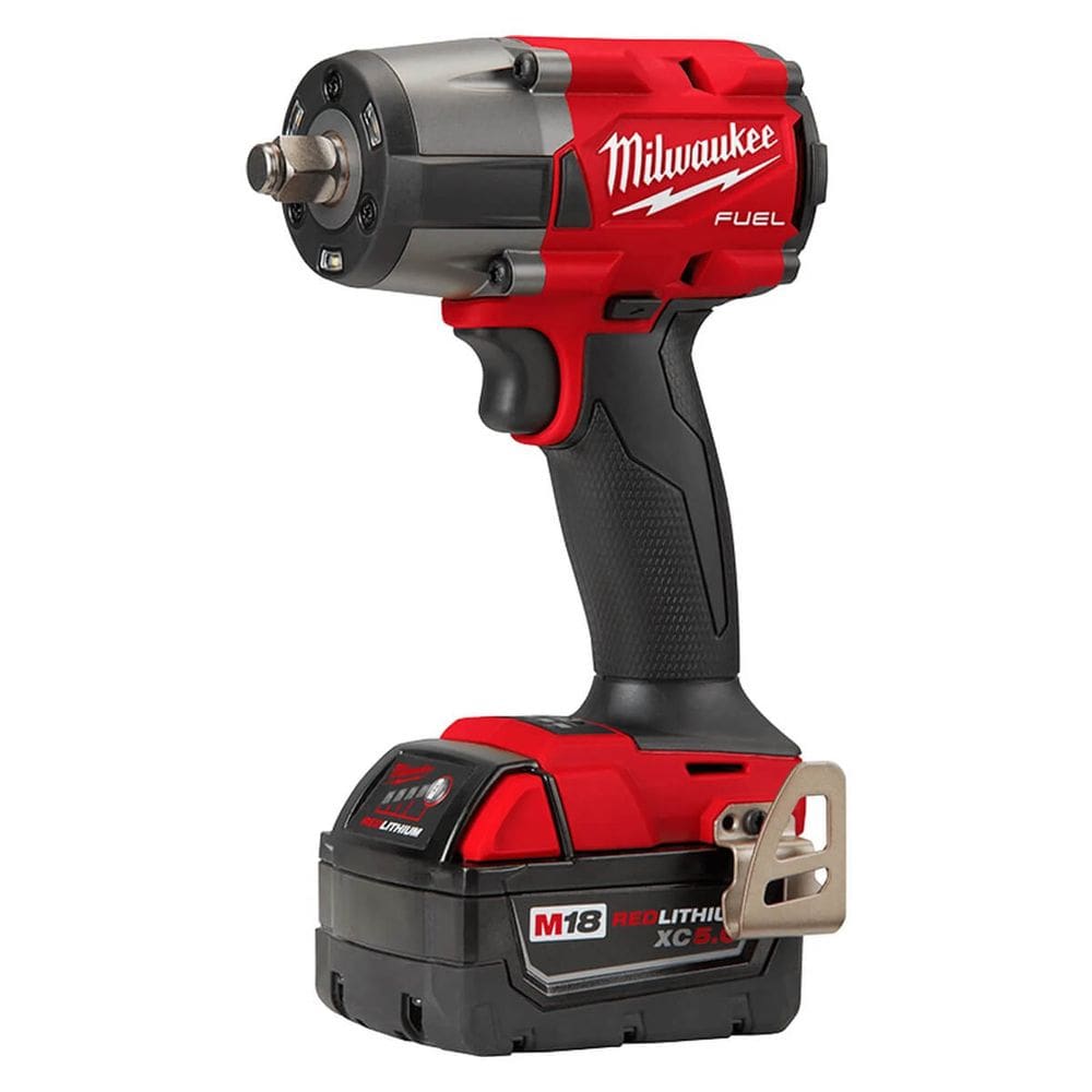 Chave Impacto 1/2`` M18 Fuel Carregador e Bateria Milwaukee