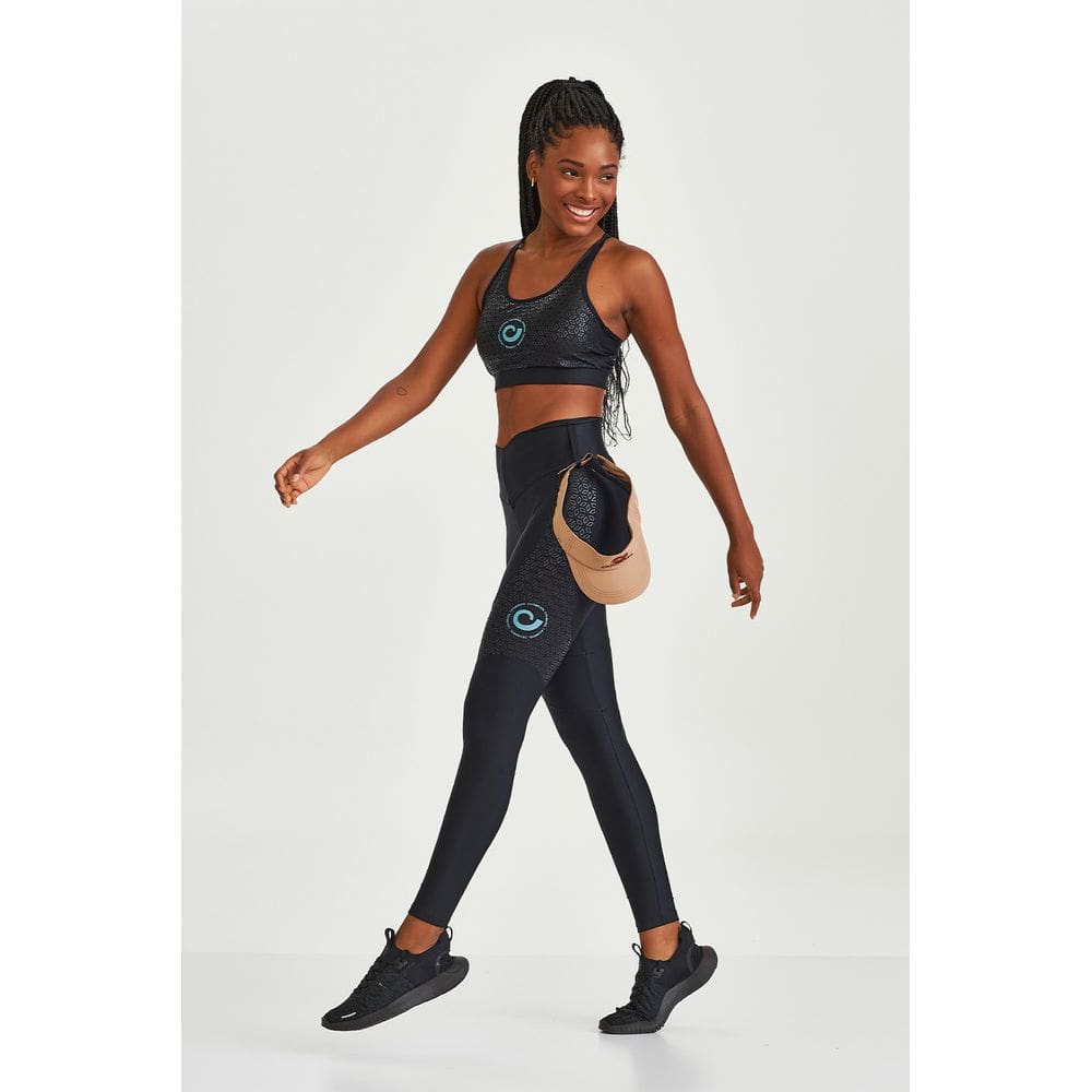 Conjunto Legging Atletika com Passante + Top Cropped Atletika com Silk CajuBrasil Preto P 36/38