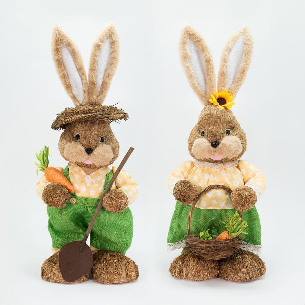 Casal De Coelhos Páscoa Enfeite Palha Coelhinhos Jardineiros 63cm