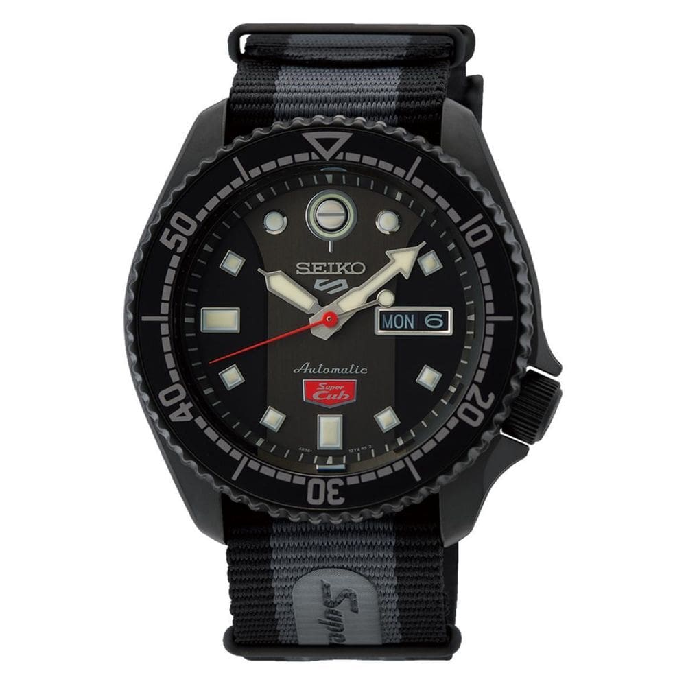 Relógio New Seiko 5 Sports Aut Honda Super Cub Srpj75K1