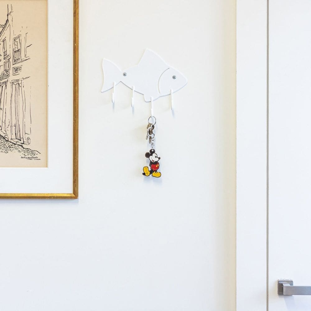 Gancho de Parede Aramado Peixe para Pendurar Xícaras Branco