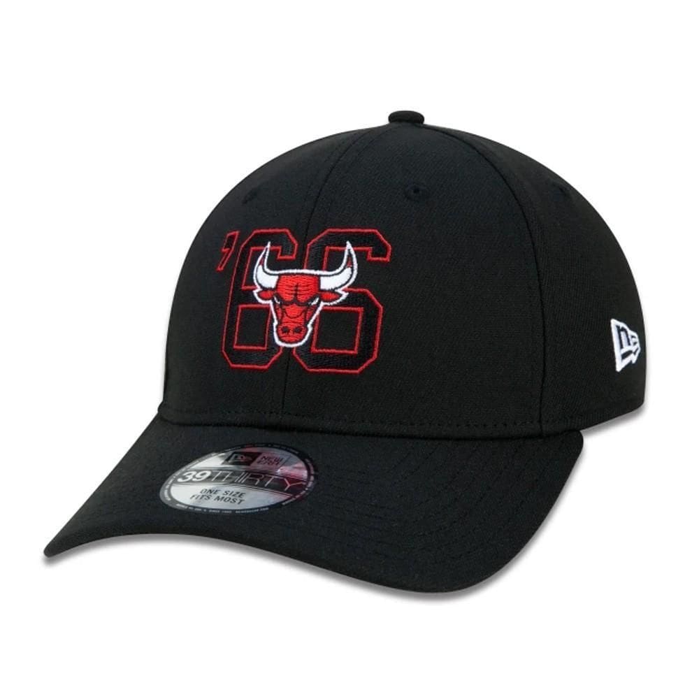 Boné New Era Chicago Bulls 3930 Core Preto