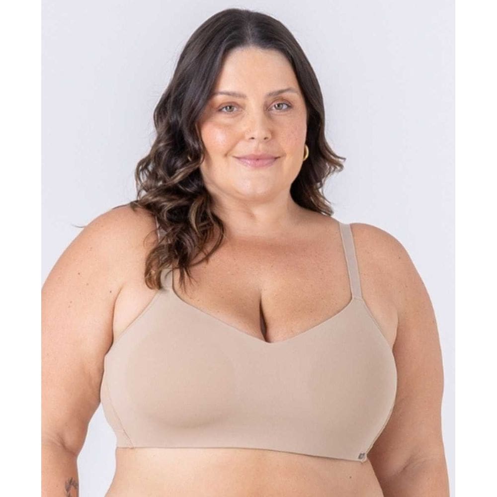 Sutiã plus size com bojo soft inteiro, de microfibra, sem aro, e alças reforçadas