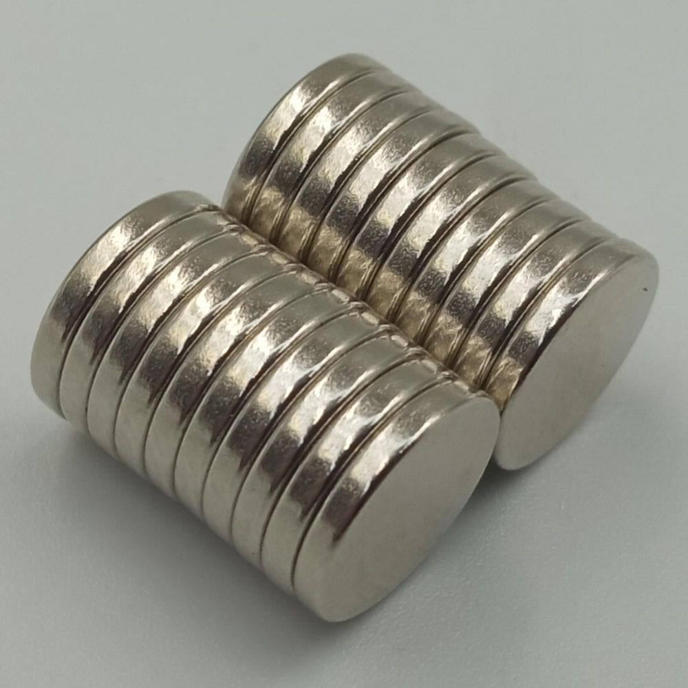 Imã Neodímio N35 Moeda 14X1,5Mm - 10 Und