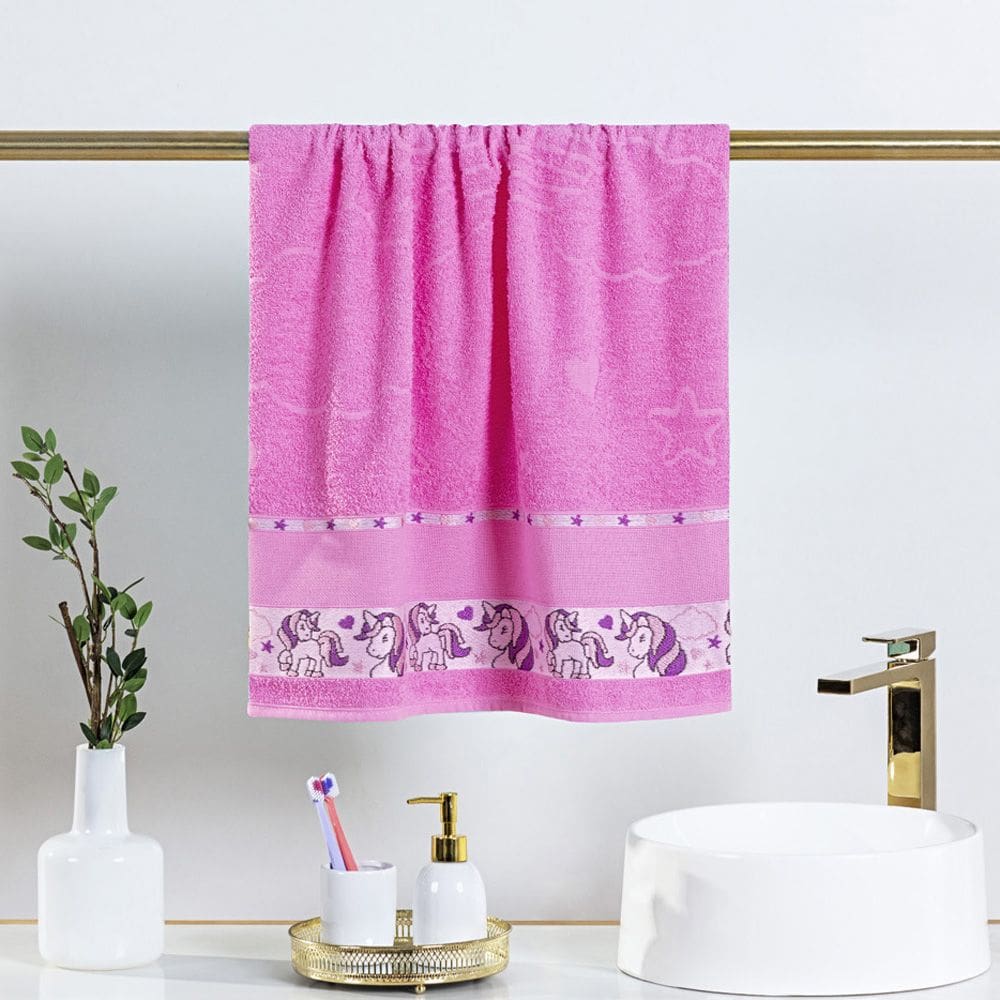 Toalha Avulsa Fantasy Infantil 100% Algodão - 1,15m x 75cm - Unicórnio - Rosa