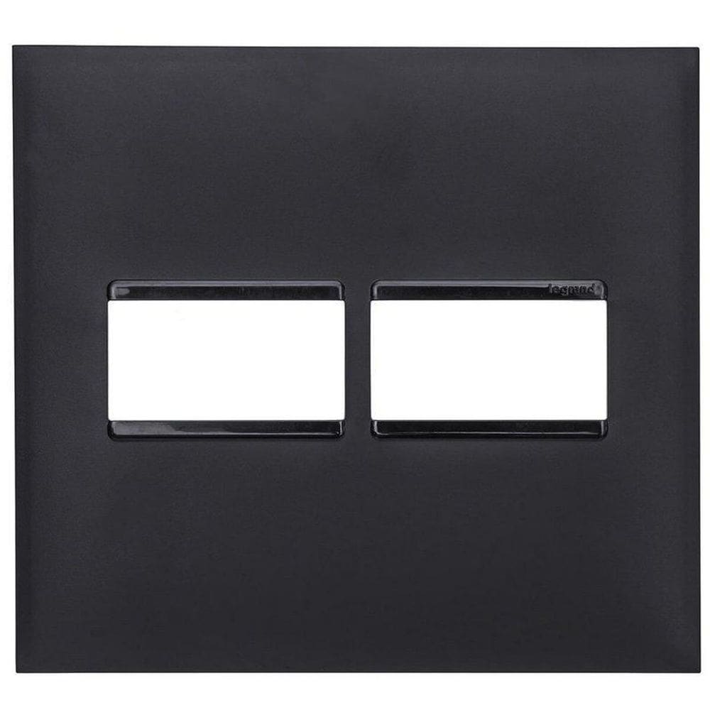 Placa 4X4 1+1 Postos Pial Plus+ Legrand Preta 618511Pt