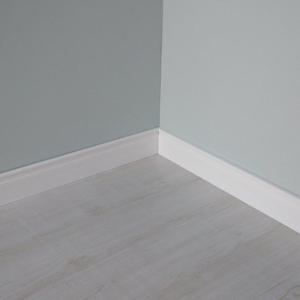 Kit com 15 Barras Rodapé Scandian 15mmx10cm Metro Linear 6,75m Branco