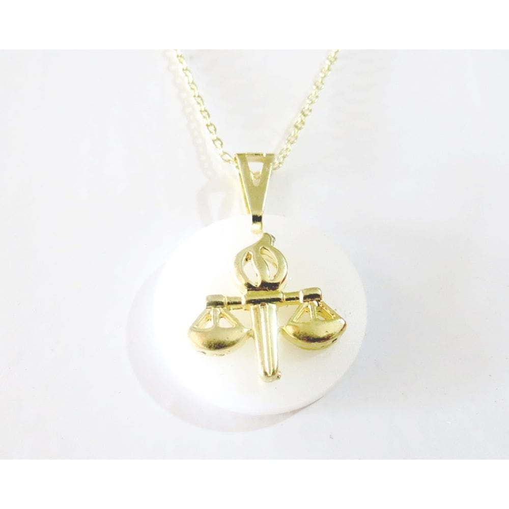 Colar Serviço Social No Acrílico Branco Folheado A Ouro 18k