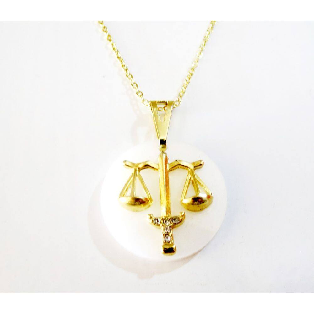 Gargantilha Direito No Acrílico Branco Folheado A Ouro 18k