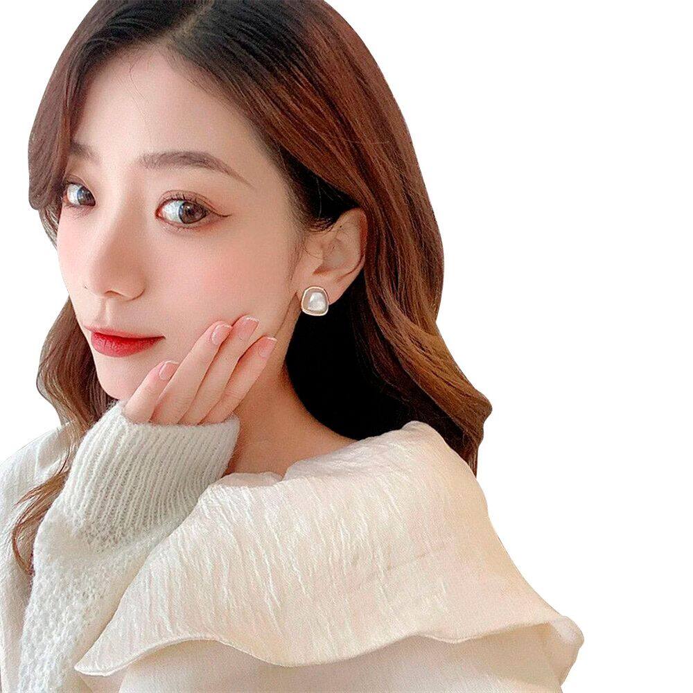 Brinco Feminino Delicado Pérola Dourado Vintage Quadrado