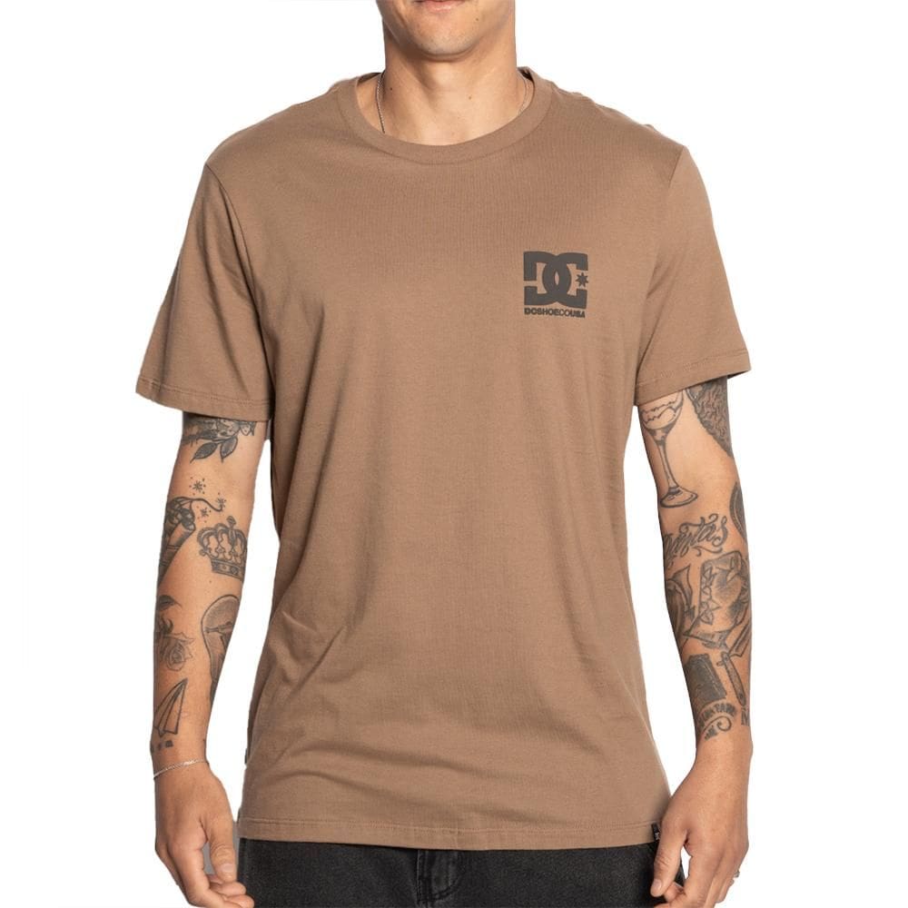 Camiseta DC Shoes Starco SM25 Masculina Marrom