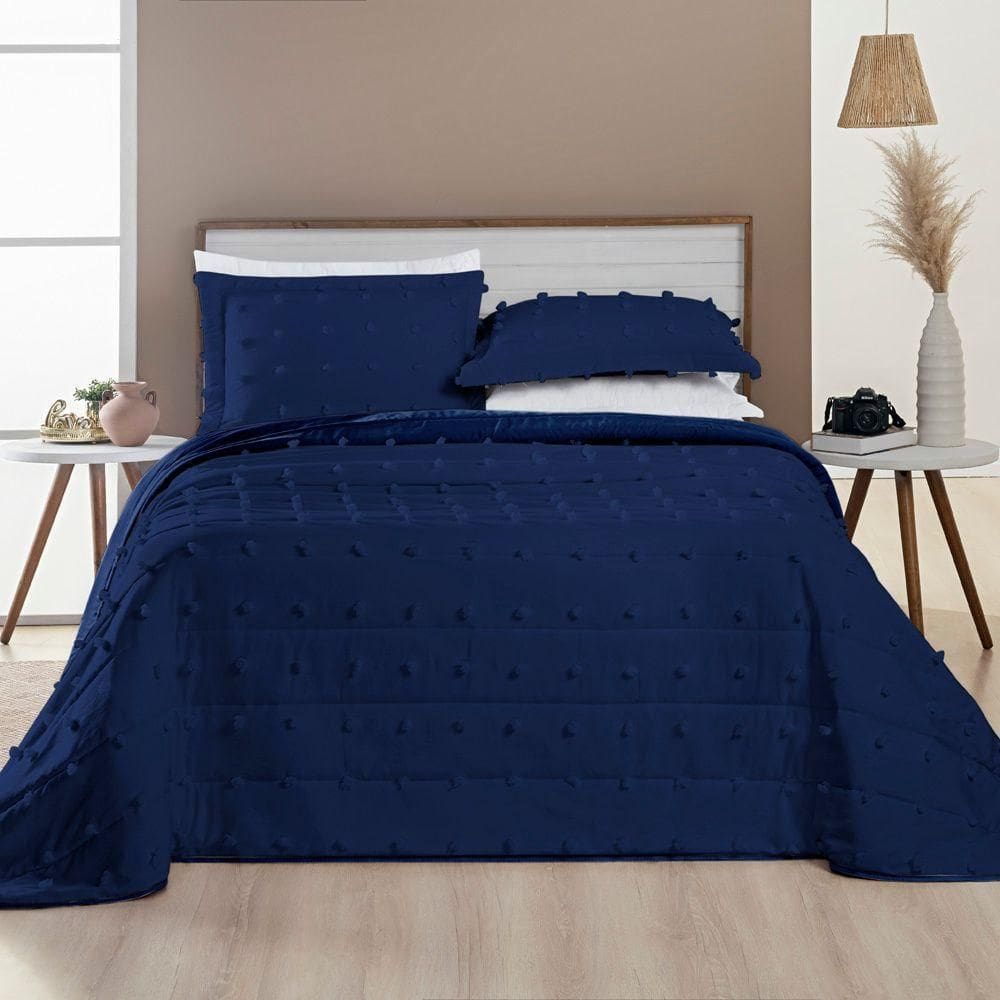 Kit Cobre Leito Colcha Alexa Pompom Queen Dupla Face Micropercal 3 Peças - Azul Marinho