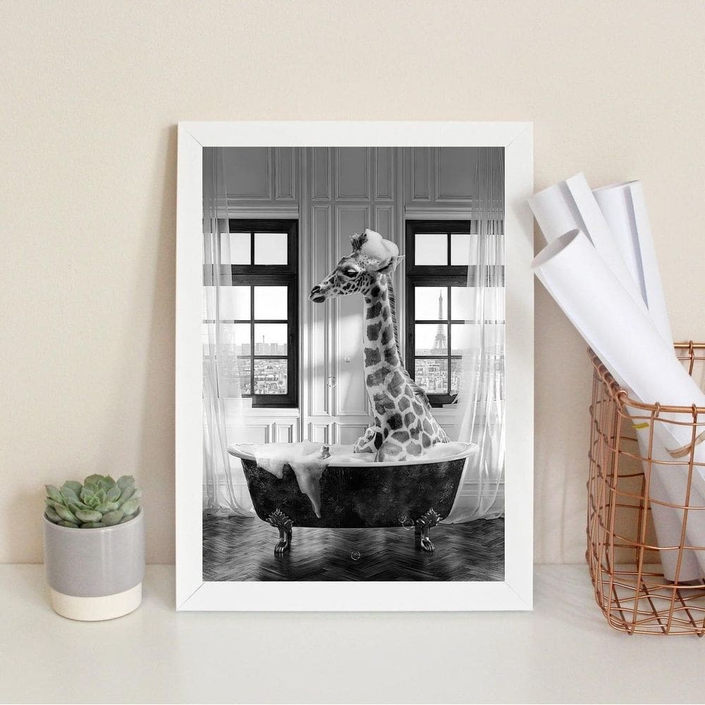 Quadro Banheiro Girafa Tomando Banho 33X24Cm - Com Vidro