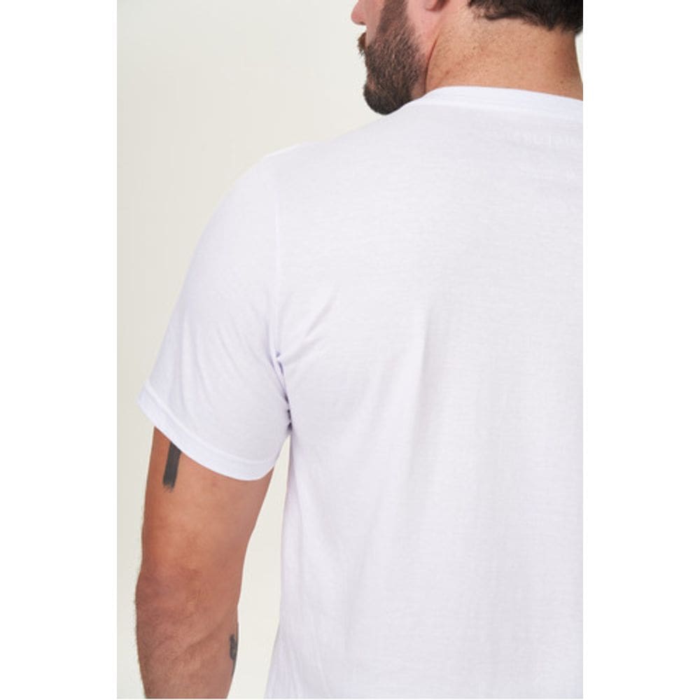 Camiseta Disturbio Masculina Slim Fit Lisa Premium