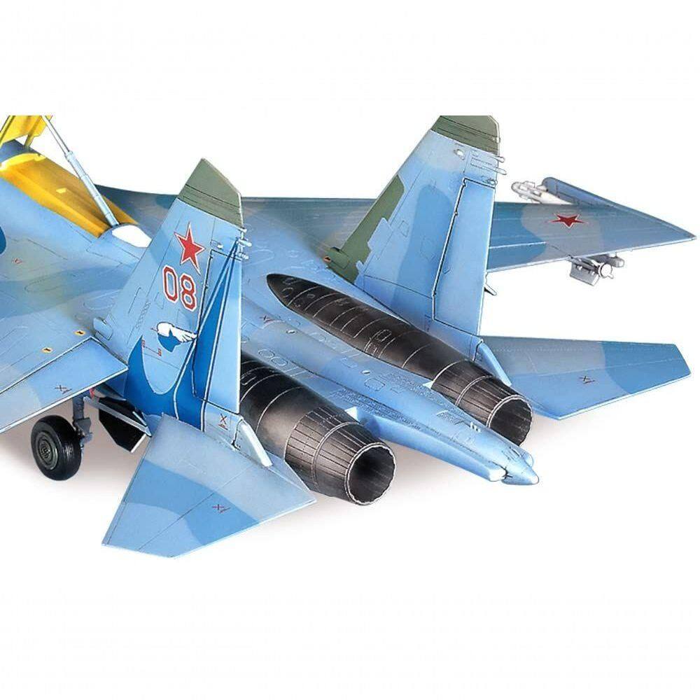 Academy Sukhoi Su-27 Flanker B 1-48 - Kit | Extra