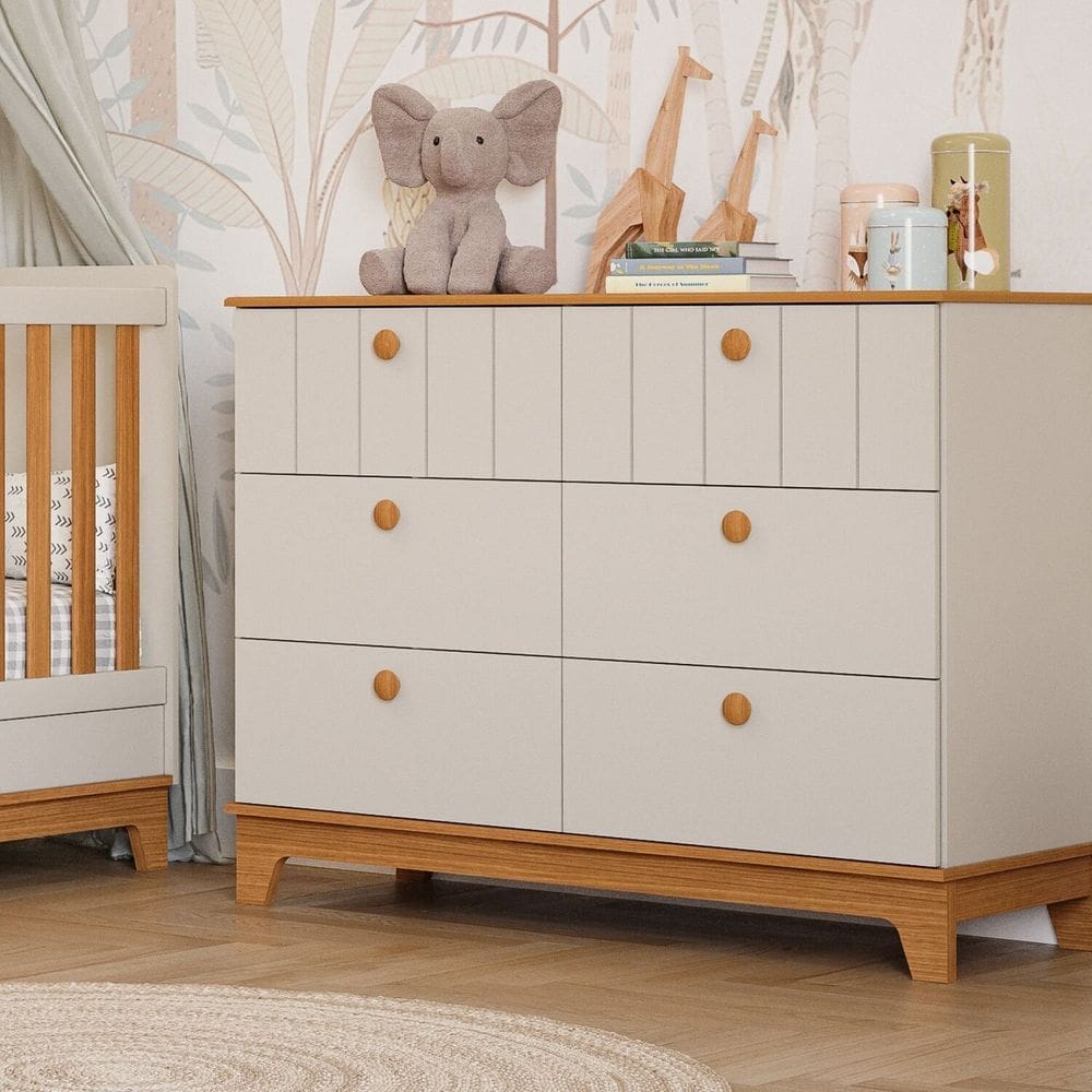 Cômoda de Bebê com 6 Gavetas Chantilly Expresso Móveis Off White/Marrom