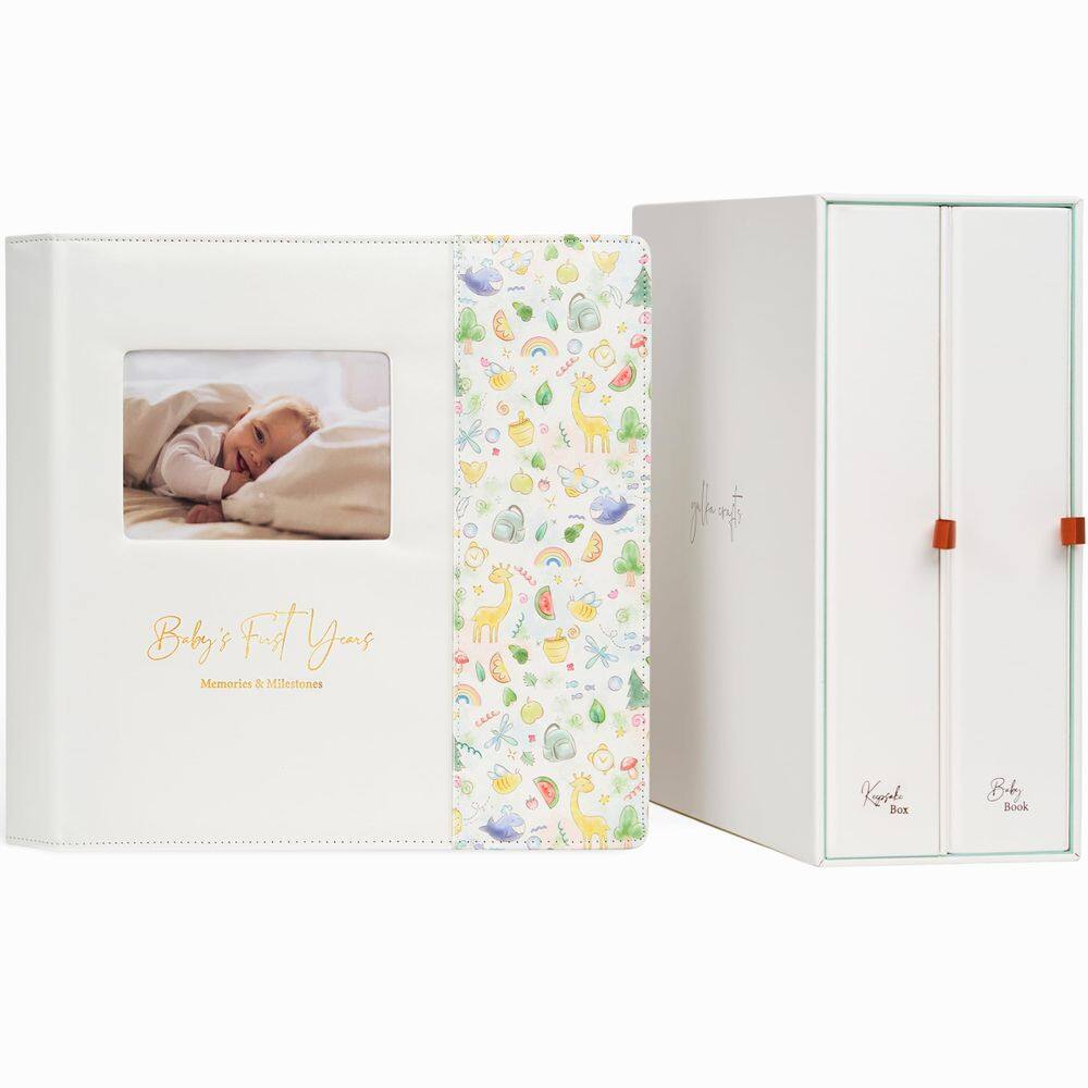 Lembrança de livro de memórias para bebês Yulka Crafts com capa de couro