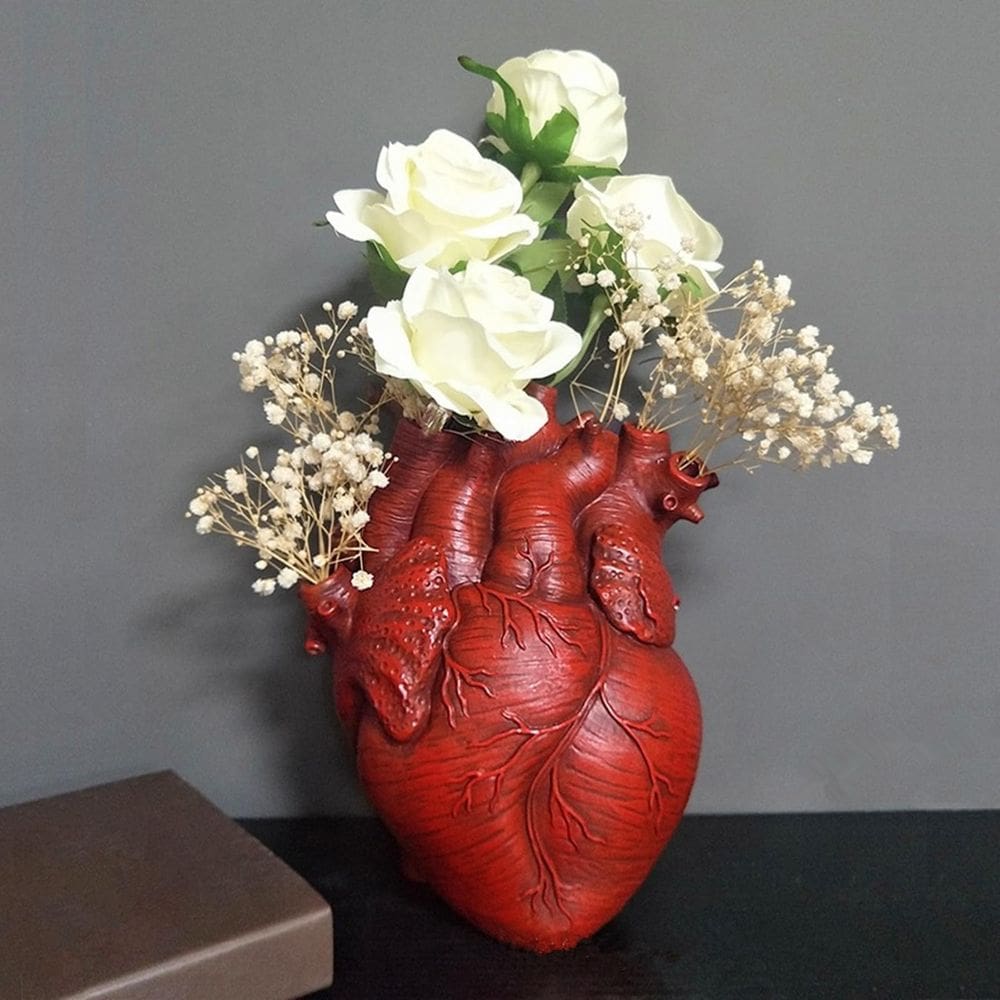 Vaso de flores Aprjv em forma de coração em resina decorativa vermelha 11x15cm