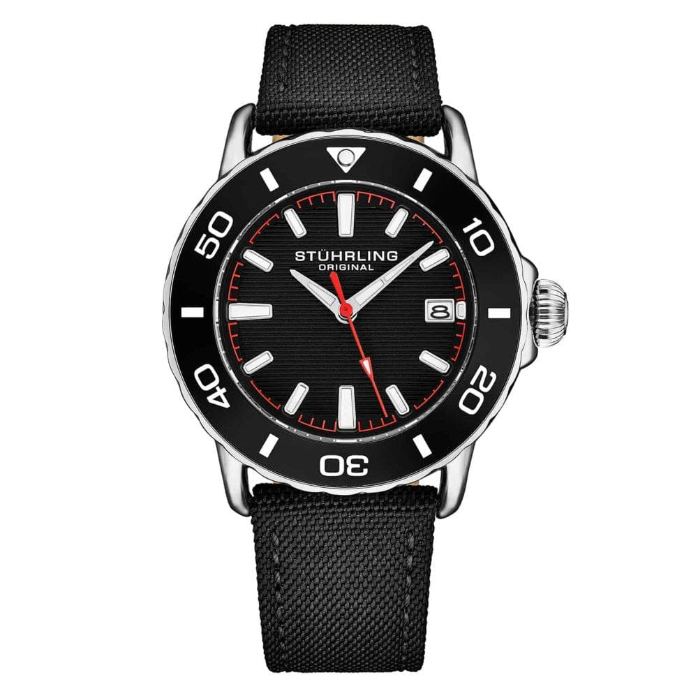 Relgio Stuhrling Explorer 4041 com moldura preta, coroa prateada e pulseira preta de