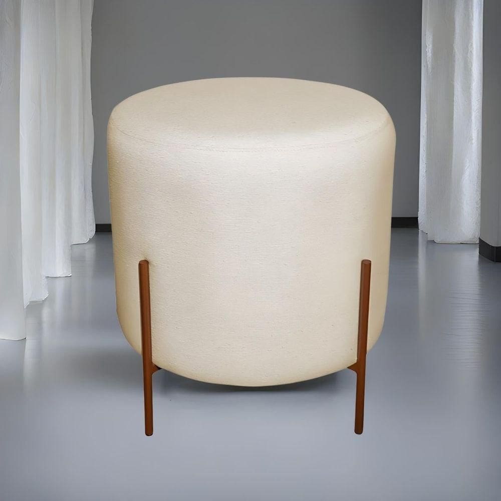 Puff Decorativo Redondo Para Sala Pés De Ferro Miami Bege Base Pés Bronze