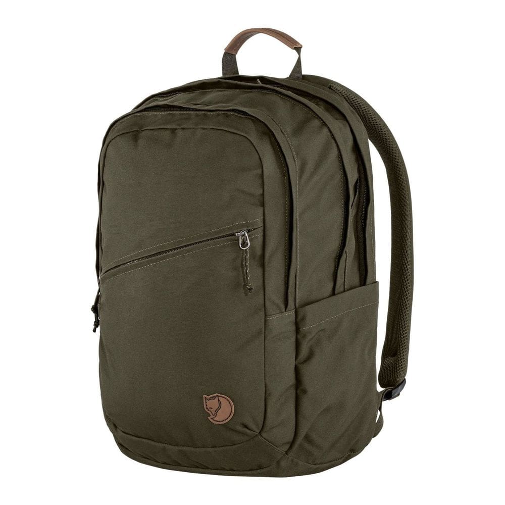 Mochila Fjällräven Raven 28 Dark Olive com alça ajustável