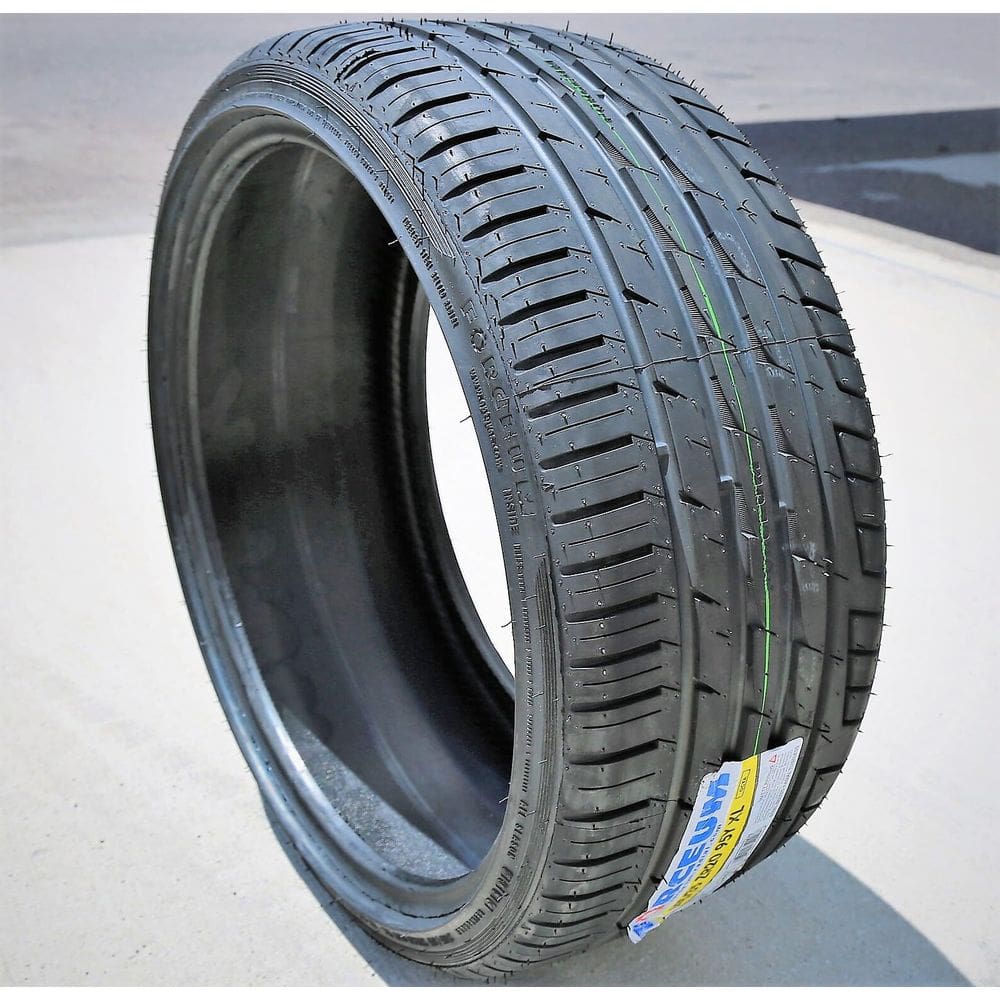 Pneu Forceum Octa All-Season de alto desempenho 245/35R20 95Y