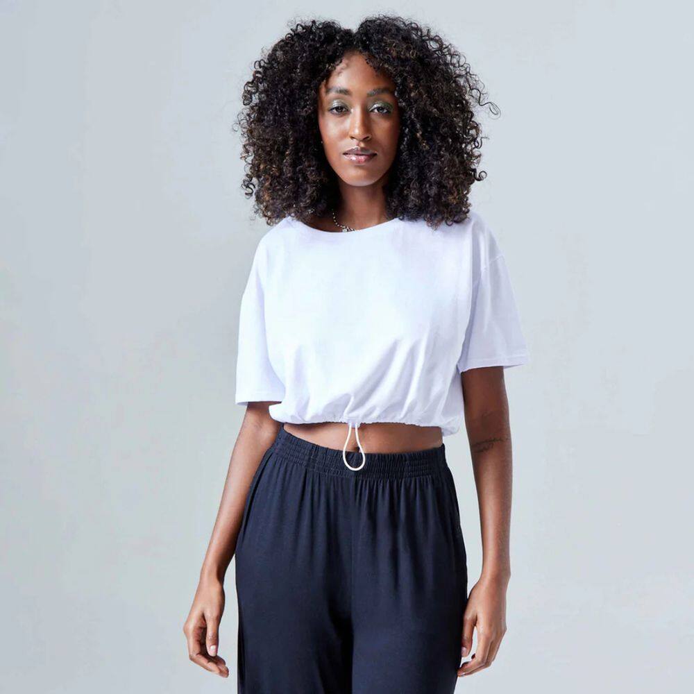 Blusa Cropped Manga Curta Basicamente Ref. 118762
